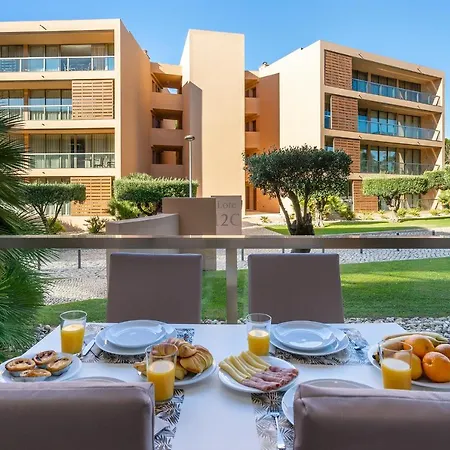 Appartamento Whome Salgados 2-Bed Perfect For Families
