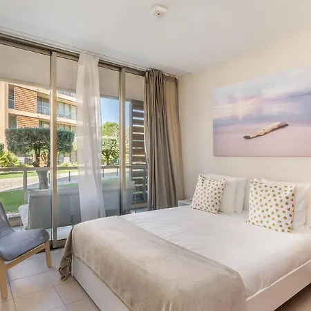 Whome Salgados 2-Bed Perfect For Families Appartamento
